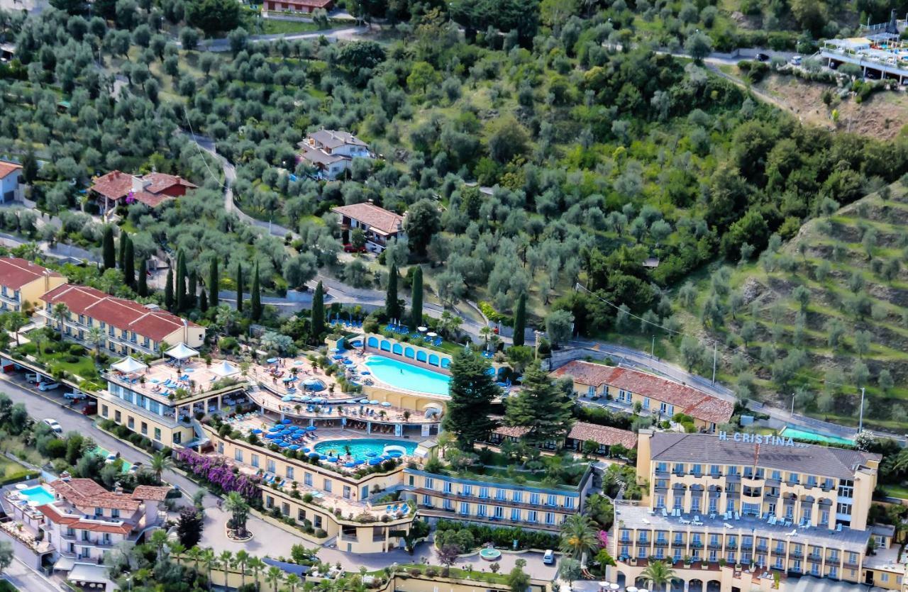 Hotel San Pietro リモーネ・スル・ガルダ エクステリア 写真